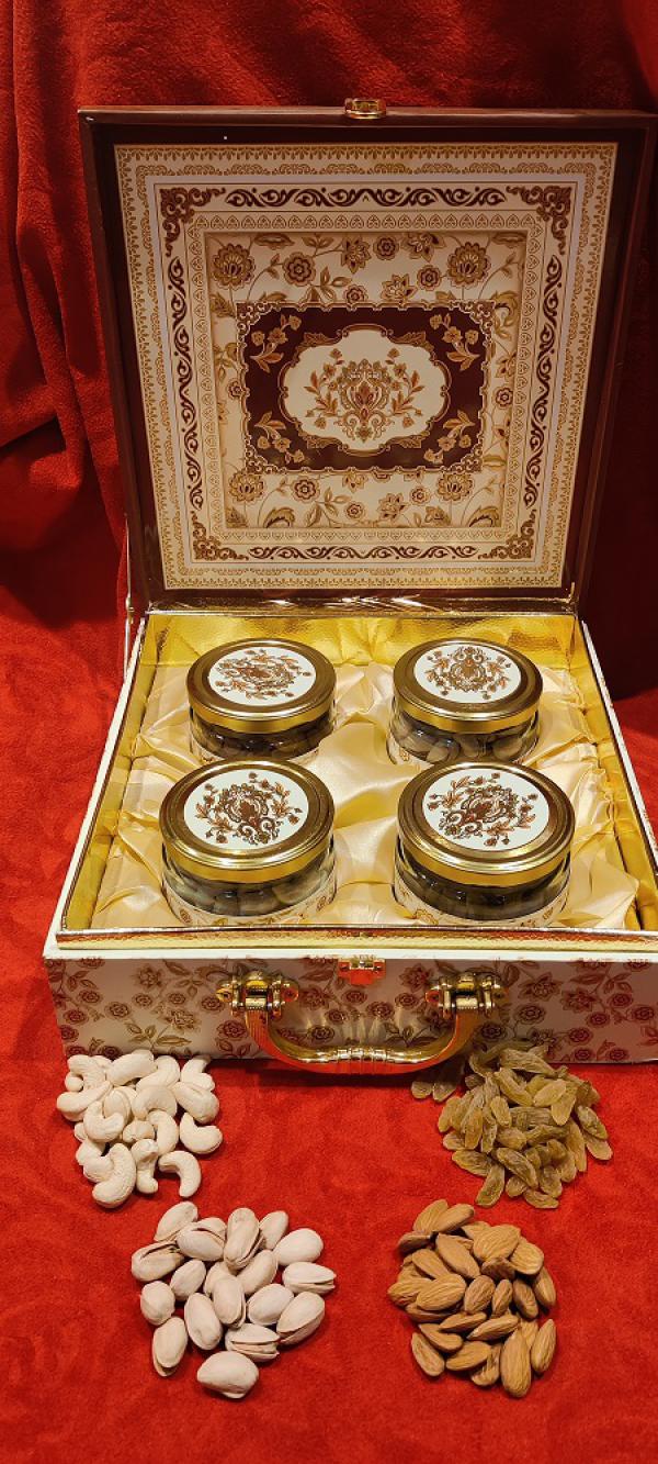 ZAYA 4 JAR BOX DIWALI (011)