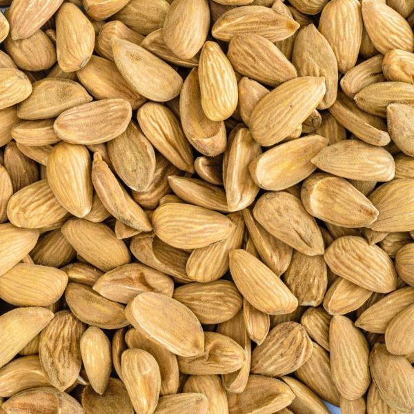 MAMRA BADAM GIRI (ALMONDS) REGULAR MAMRA